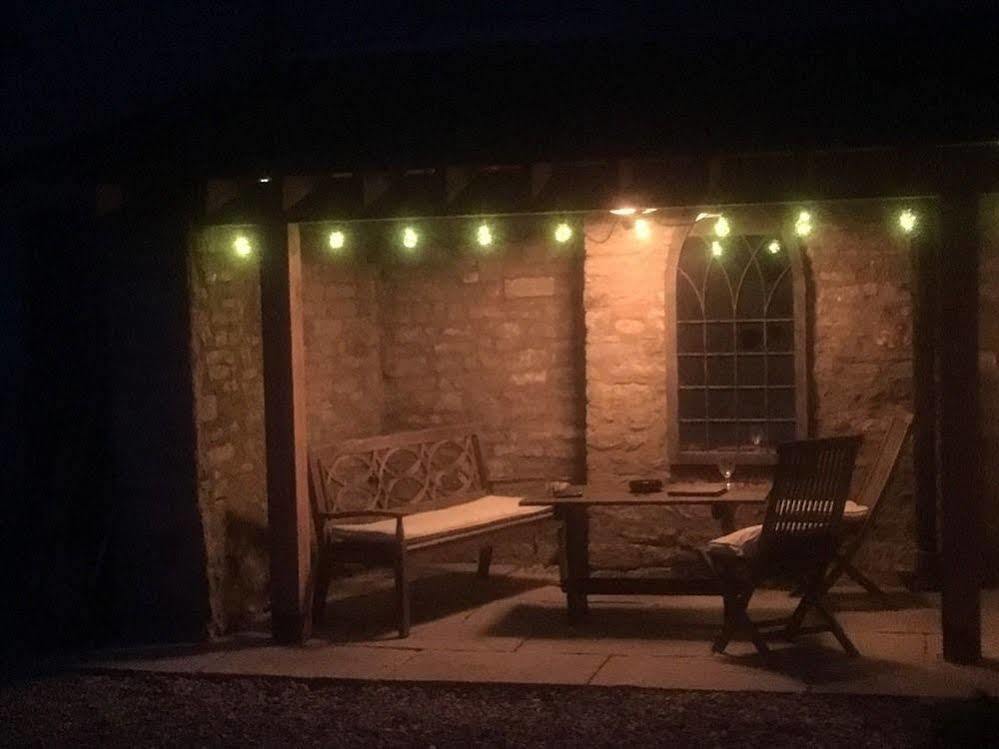 Bed and Breakfast Huxham Farmhouse East Pennard Exterior foto